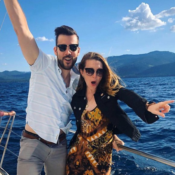 Meet your Posher, Jenny - Picture 2 of 3